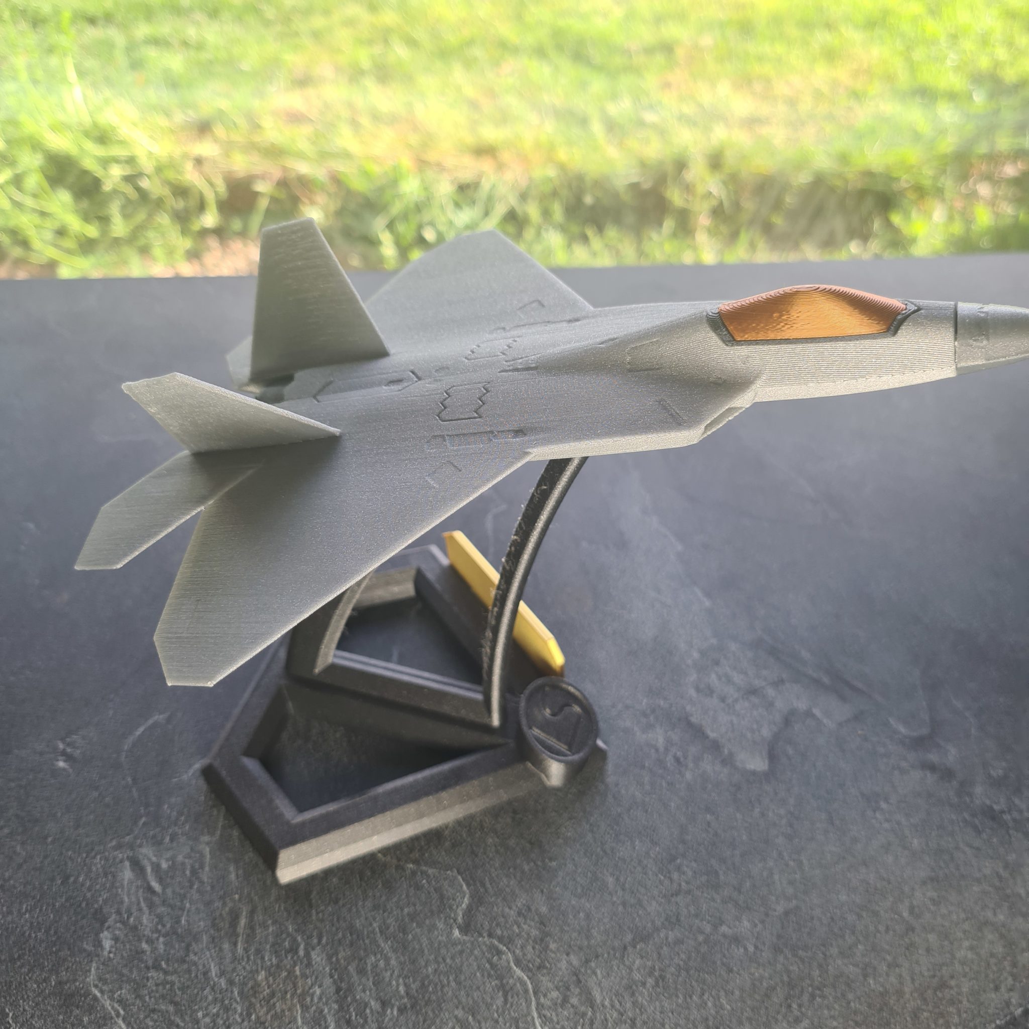 Airfix Quick Build F22 Raptor – Maquette Avion Enfant 5+ Ans, Sans Colle Sans Peinture, 24 Pièces